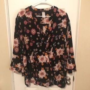 Cocomo Plus 3x Floral Blouse with Flared 3/4